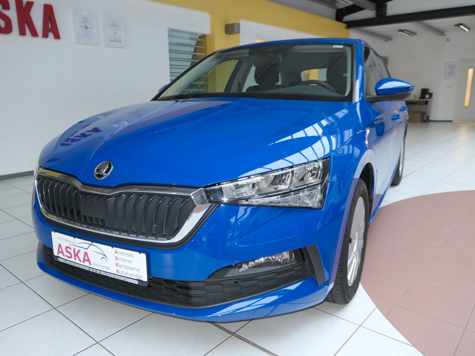 Fahrzeugabbildung SKODA Scala TSI*SmartLink*PDC*SHZ*Bluetooth*Kombi-Lim.