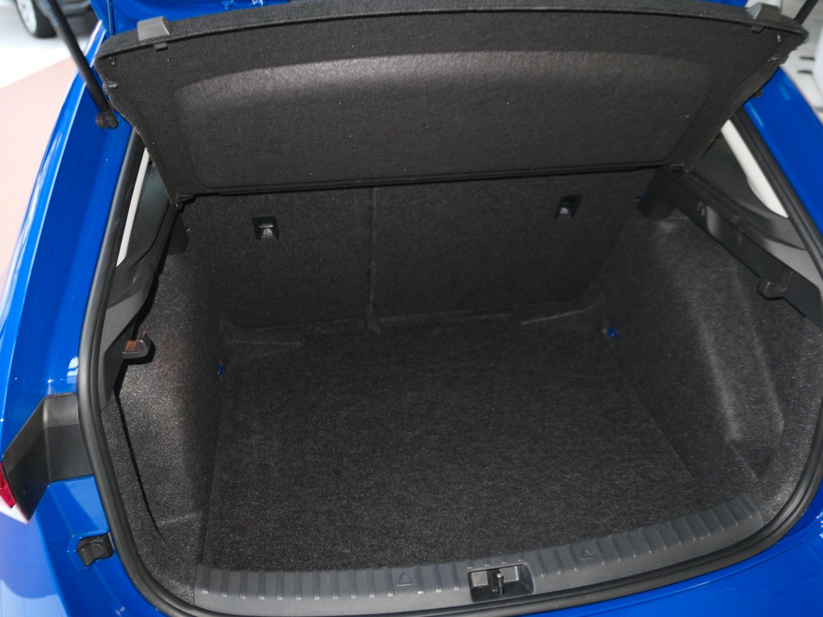 Fahrzeugabbildung SKODA Scala TSI*SmartLink*PDC*SHZ*Bluetooth*Kombi-Lim.