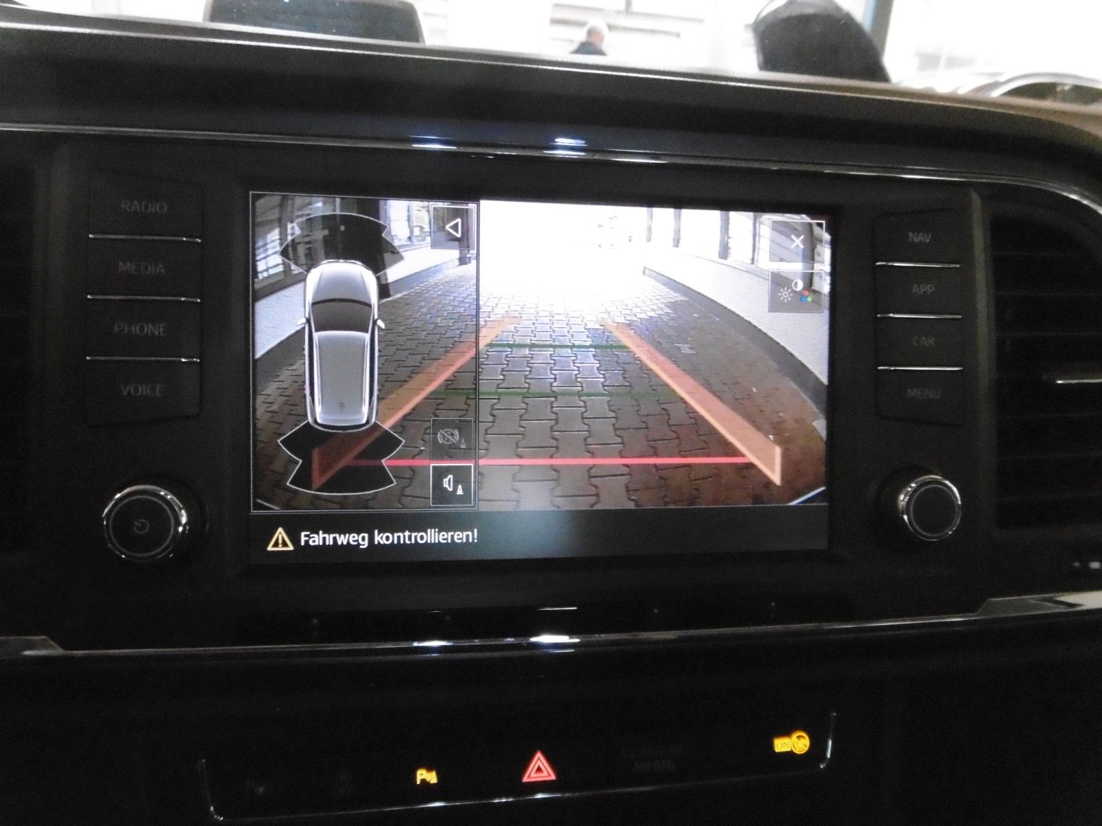 Fahrzeugabbildung SEAT Ateca Style *LM*Navi*Parkassist*Rückfahrkam.