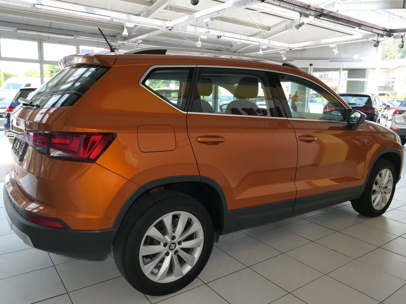 Fahrzeugabbildung SEAT Ateca Style *LM*Navi*Parkassist*Rückfahrkam.