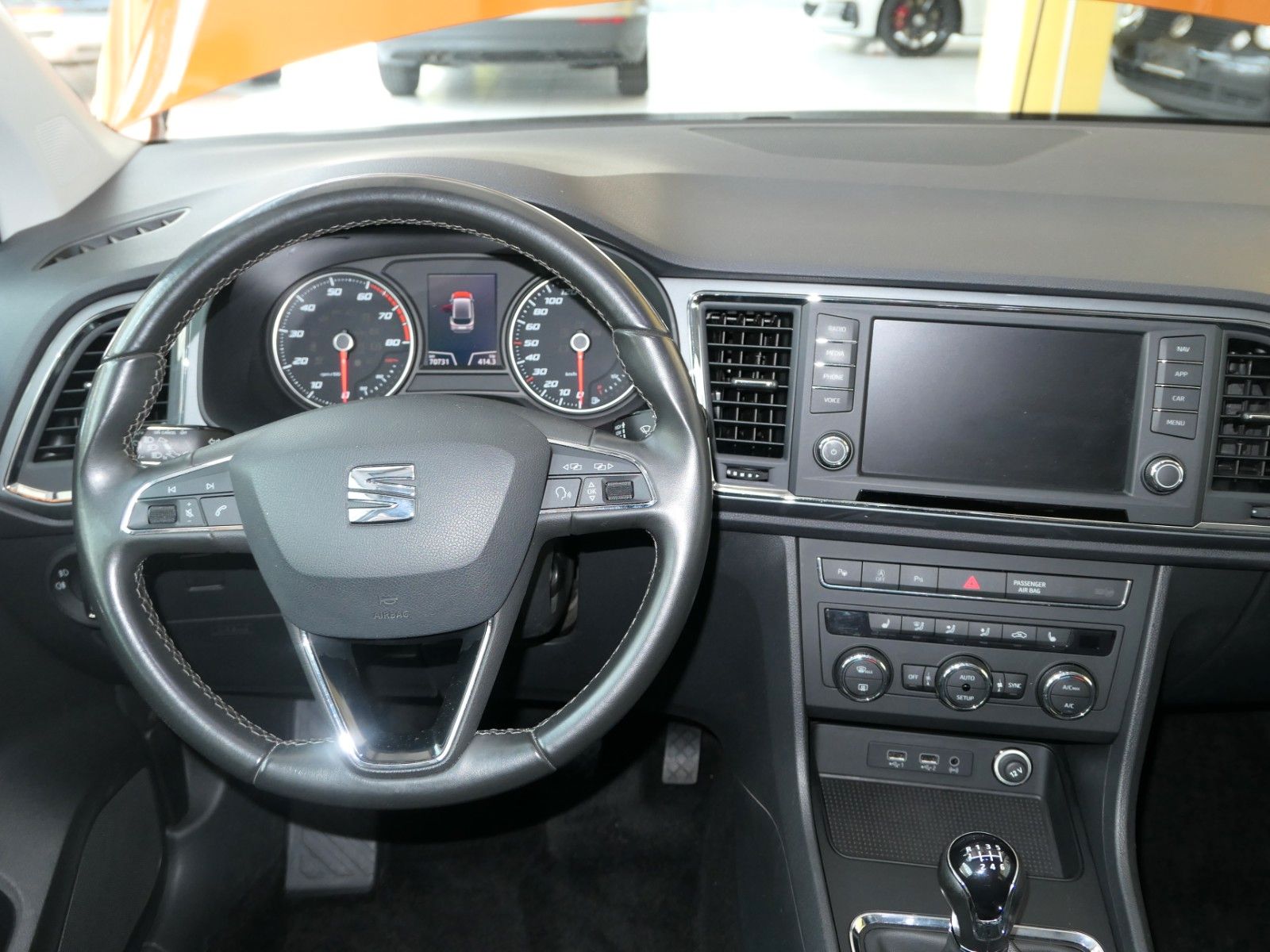 Fahrzeugabbildung SEAT Ateca Style *LM*Navi*Parkassist*Rückfahrkam.