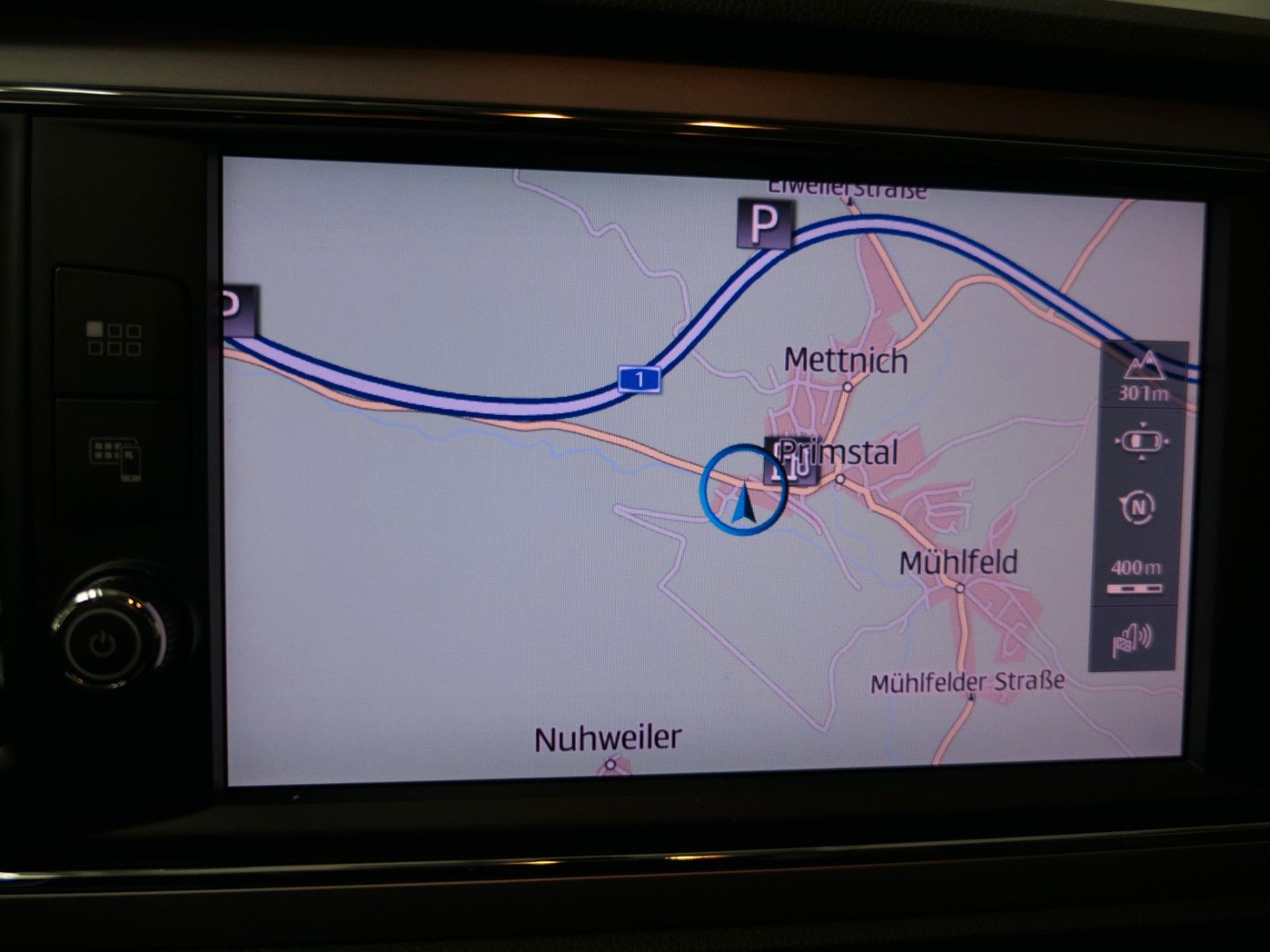 Fahrzeugabbildung SEAT Leon Navi*PDC*LM*DAB*GRA*Sportlenkrad