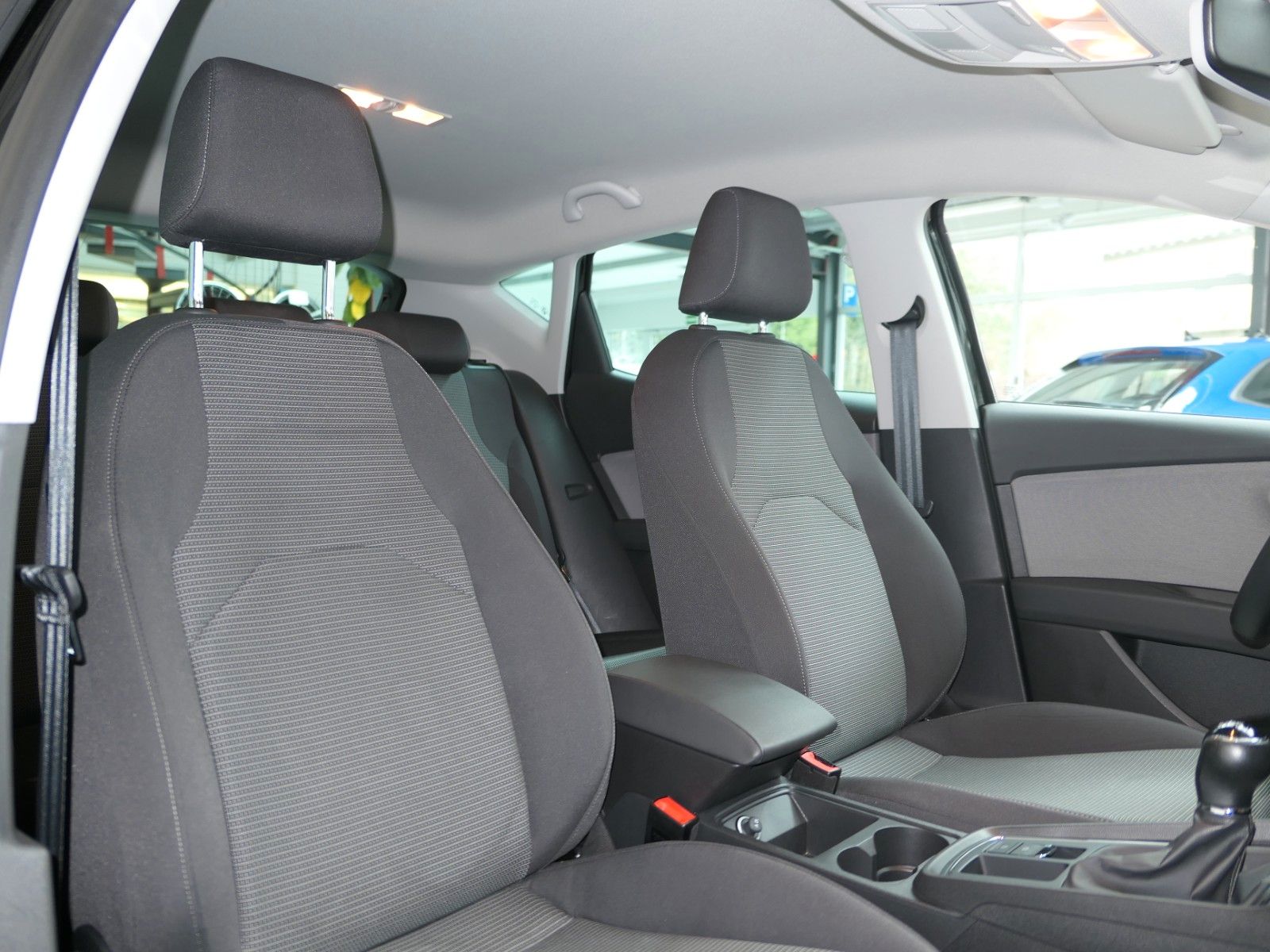 Fahrzeugabbildung SEAT Leon Navi*PDC*LM*DAB*GRA*Sportlenkrad