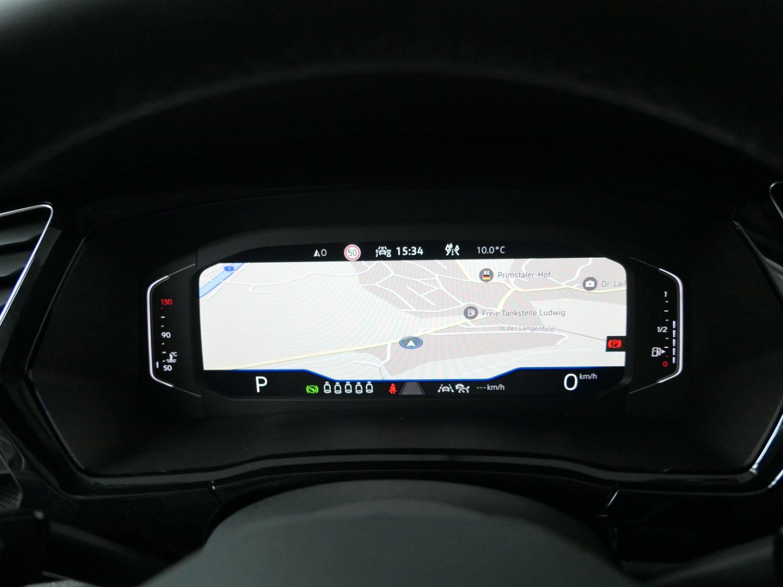 Fahrzeugabbildung Volkswagen Touran Highline*R-Line-Pak*DSG*NAVI*AHK*Panorama