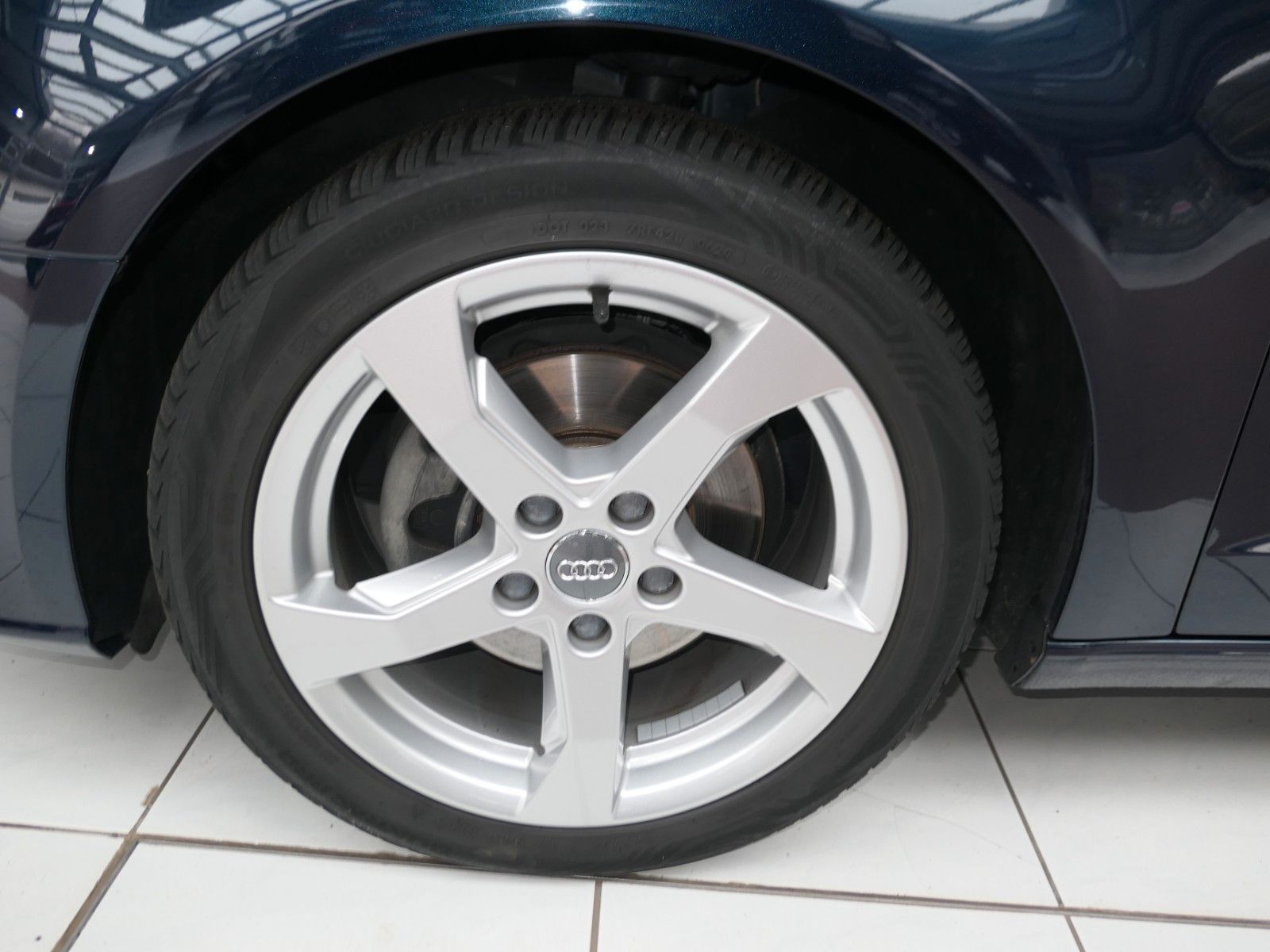 Fahrzeugabbildung Audi A3 Sportback TFSI sport*LM*PDC*NAVI*Xenon*´TOP