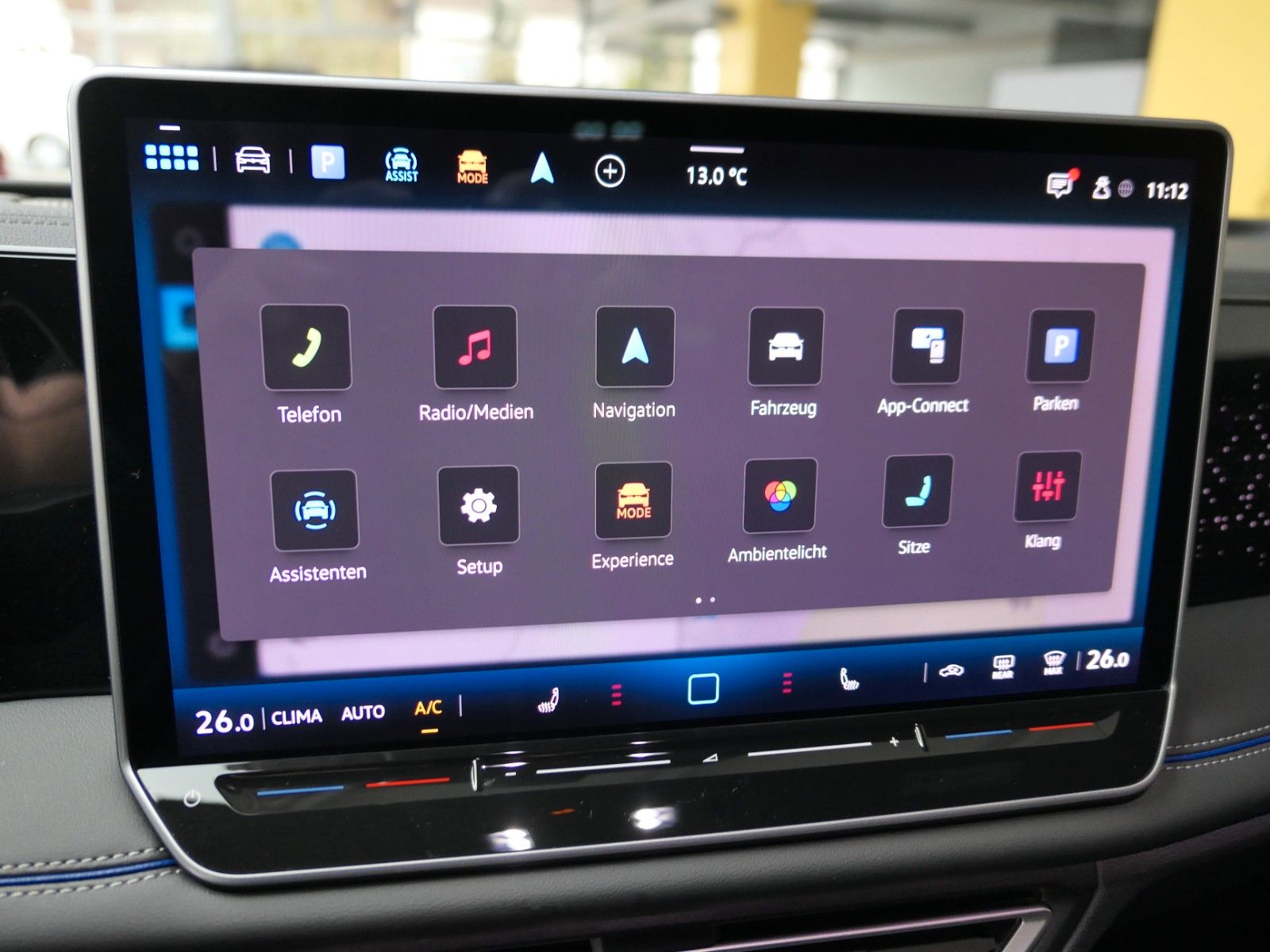 Fahrzeugabbildung Volkswagen Tiguan TDI R-Line*DSG*NAVI*AHK*Mass-sitz*Matrix