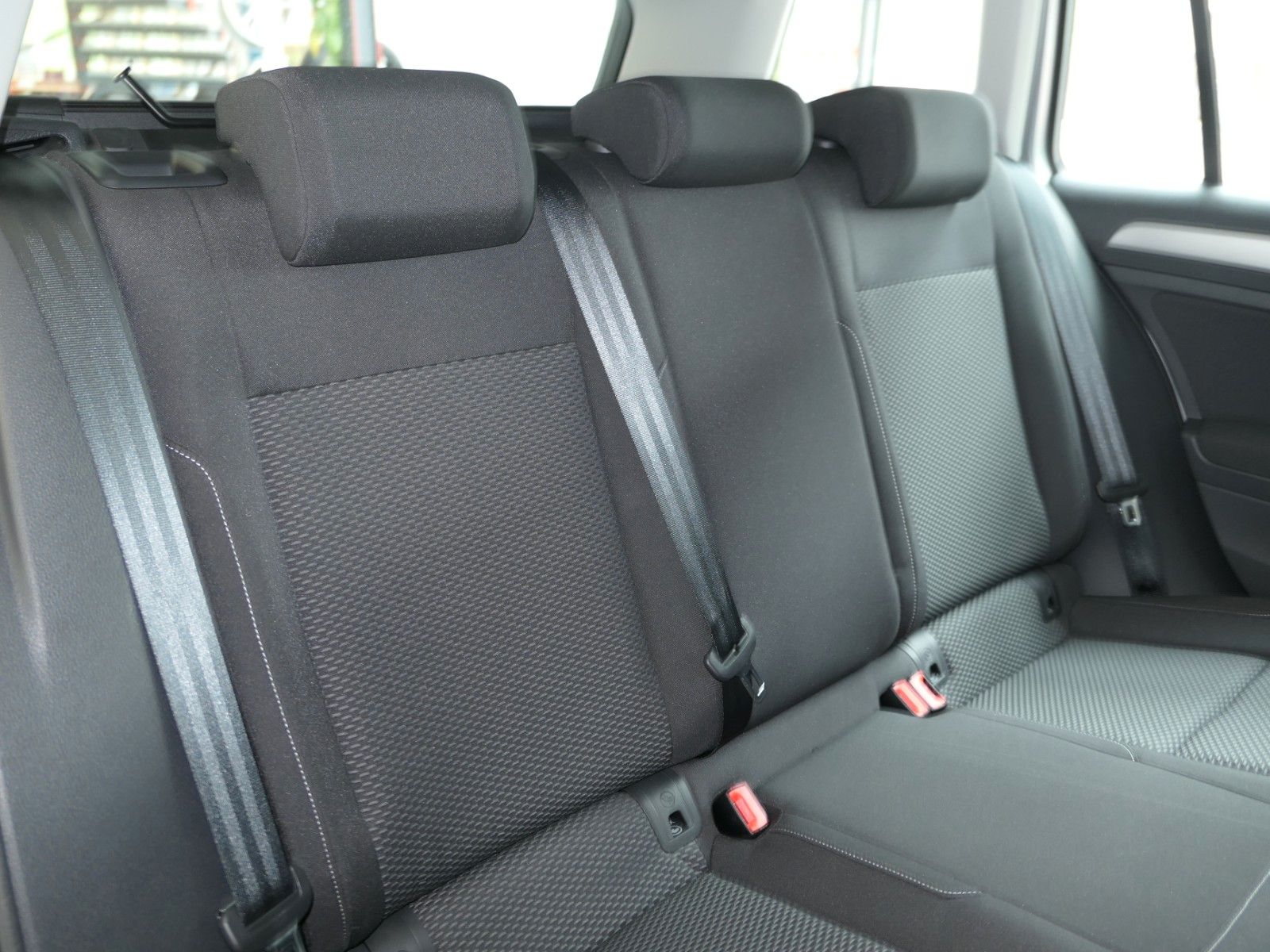 Fahrzeugabbildung Volkswagen Golf VII Variant TSI BMT *NAVI*GRA*Bluetooth