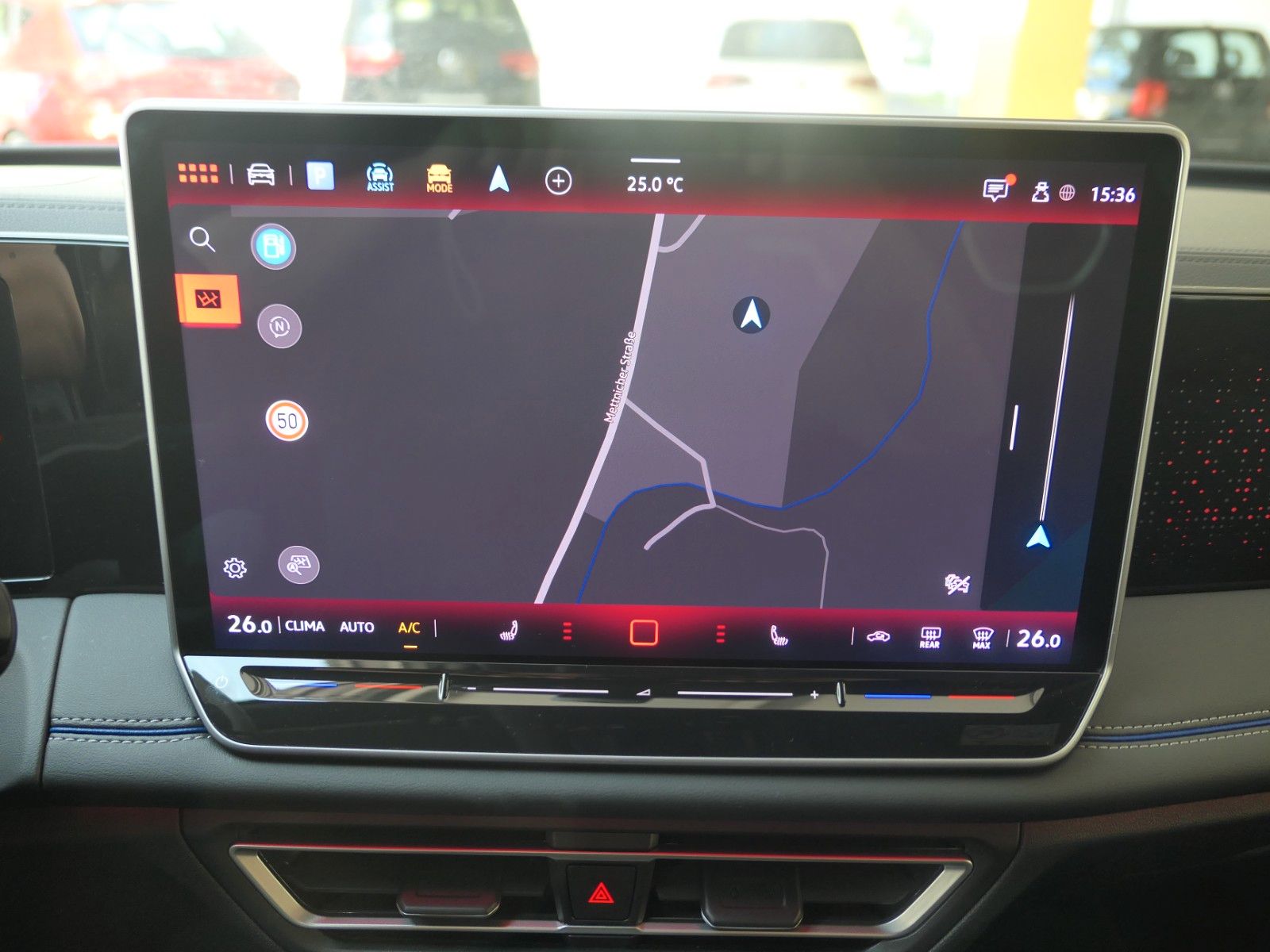 Fahrzeugabbildung Volkswagen Tiguan TDI R-Line*DSG*NAVI*AHK*Mass-sitz*Matrix