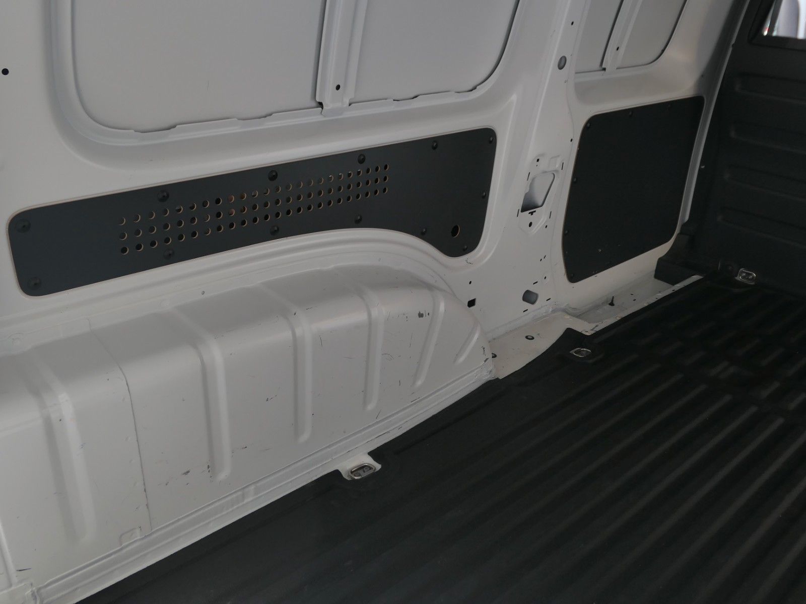 Fahrzeugabbildung Volkswagen Caddy Maxi Kasten*RFK*AppConnect*guter Zustand