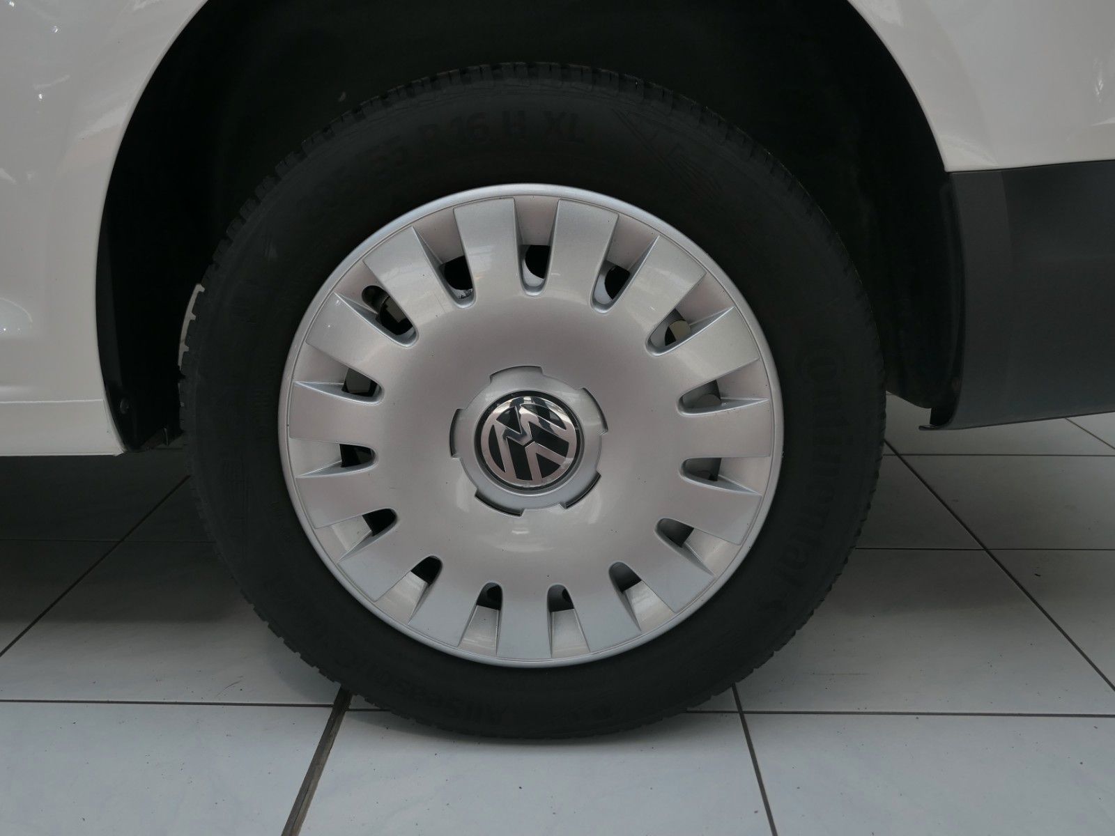 Fahrzeugabbildung Volkswagen Caddy Maxi Kasten*RFK*AppConnect*guter Zustand