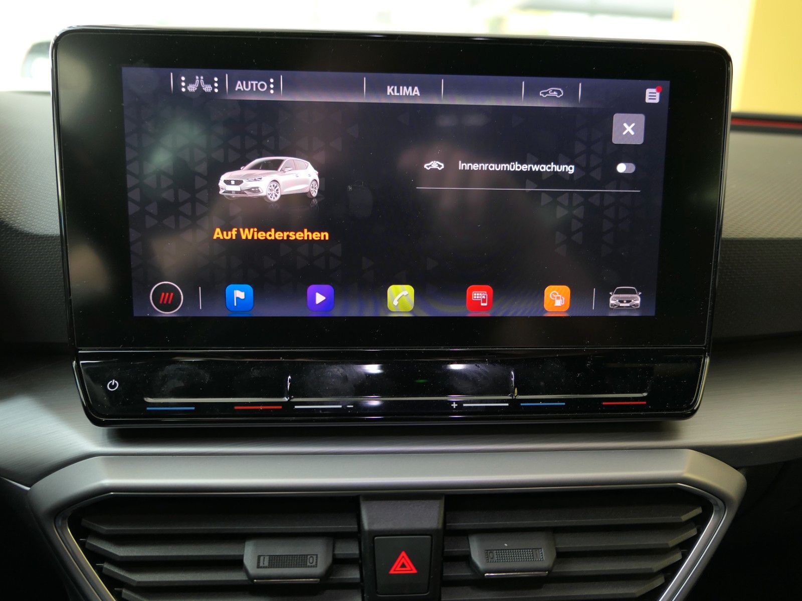Fahrzeugabbildung SEAT Leon FR Teilleder*Alarm*Navi+Full-Link*LM18"