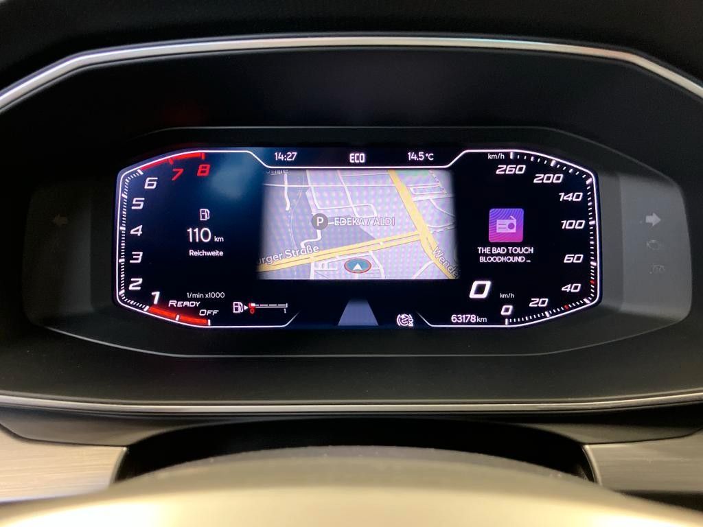 Fahrzeugabbildung SEAT Leon FR Teilleder*Alarm*Navi+Full-Link*LM18"