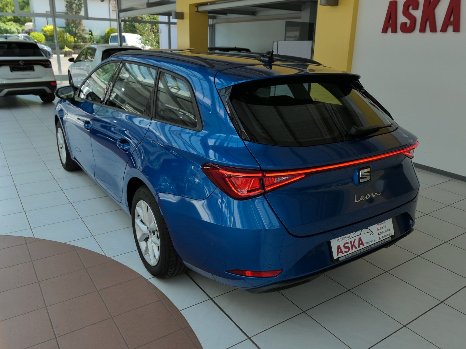 Fahrzeugabbildung SEAT Leon Sportstourer 1.5 TSI Style *LM*Parklenkass*