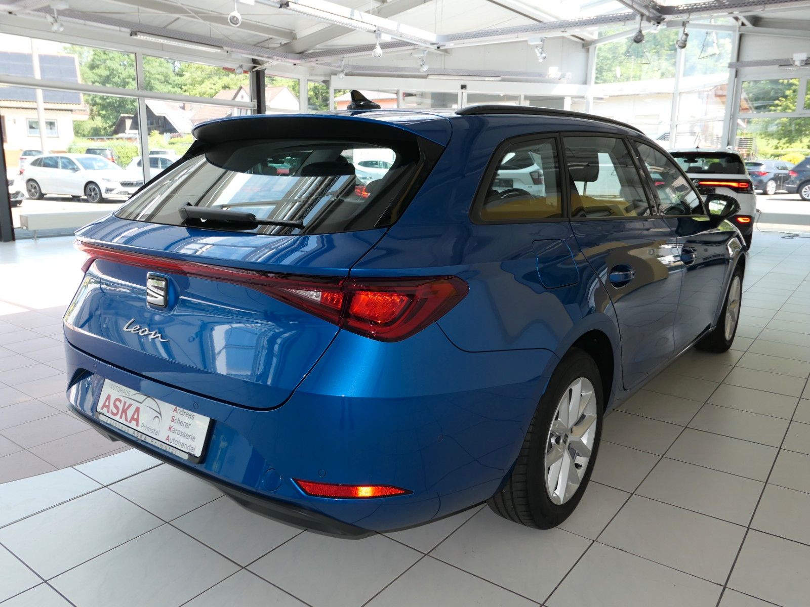 Fahrzeugabbildung SEAT Leon Sportstourer 1.5 TSI Style *LM*Parklenkass*