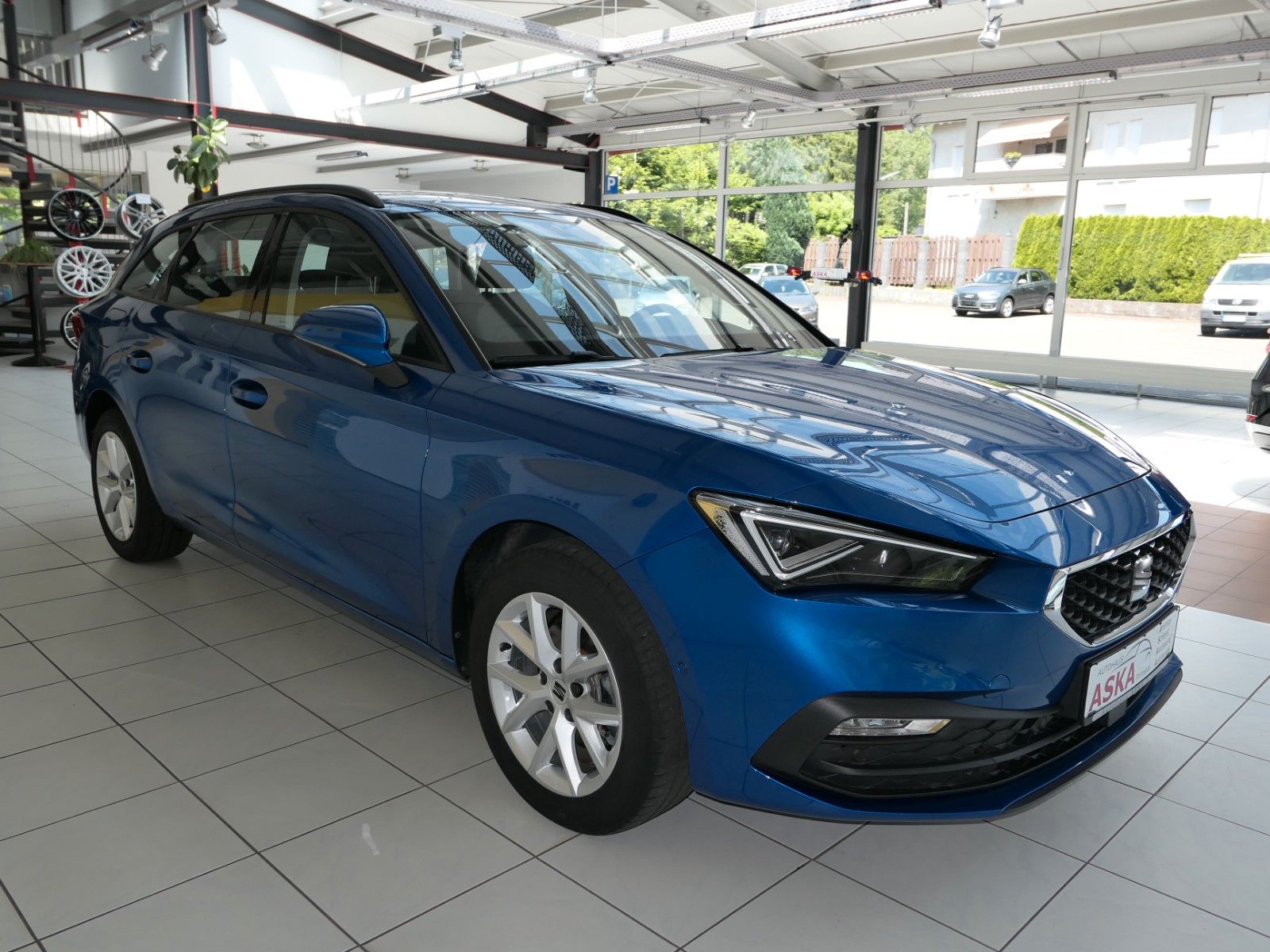 Fahrzeugabbildung SEAT Leon Sportstourer 1.5 TSI Style *LM*Parklenkass*