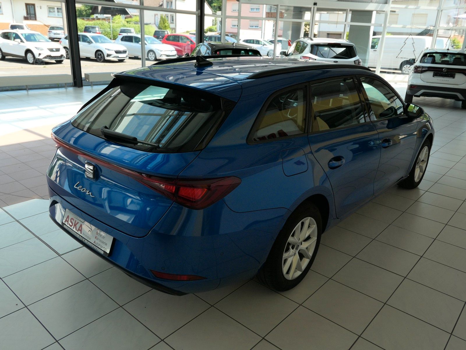 Fahrzeugabbildung SEAT Leon Sportstourer 1.5 TSI Style *LM*Parklenkass*