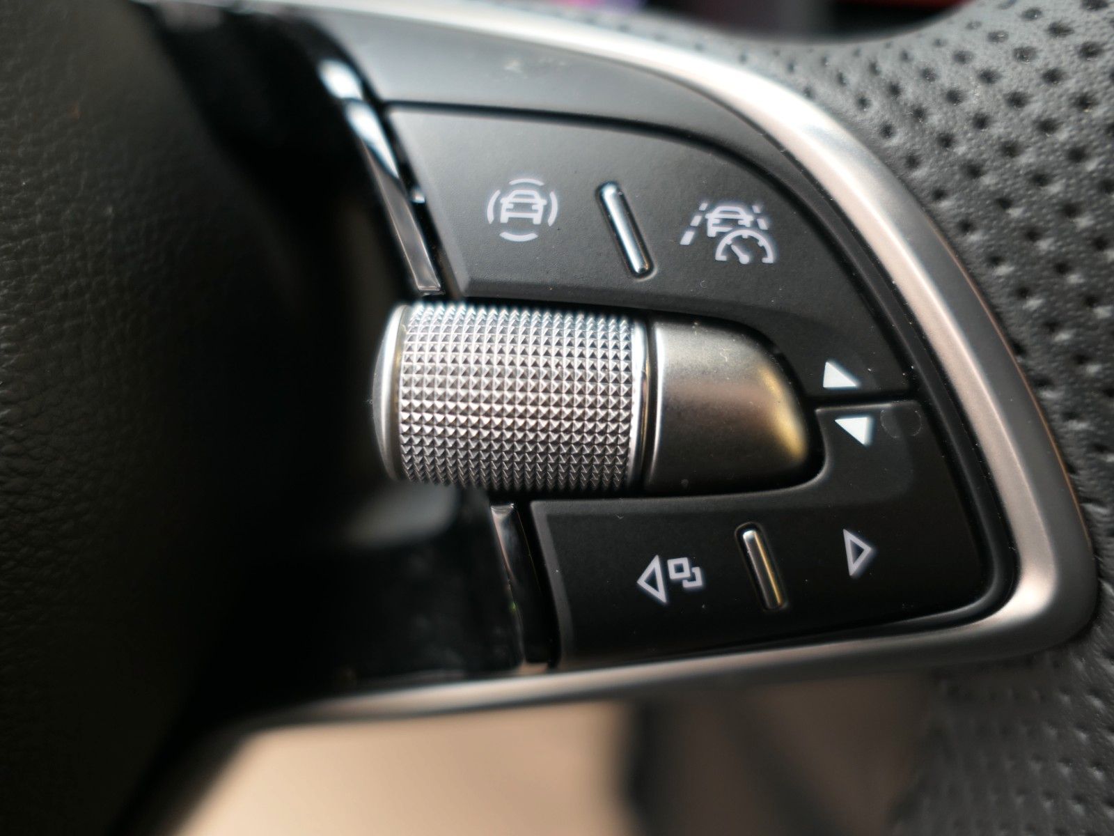 Fahrzeugabbildung SKODA Monte Carlo*ACC*LM*Android*Panoramadach*HU neu