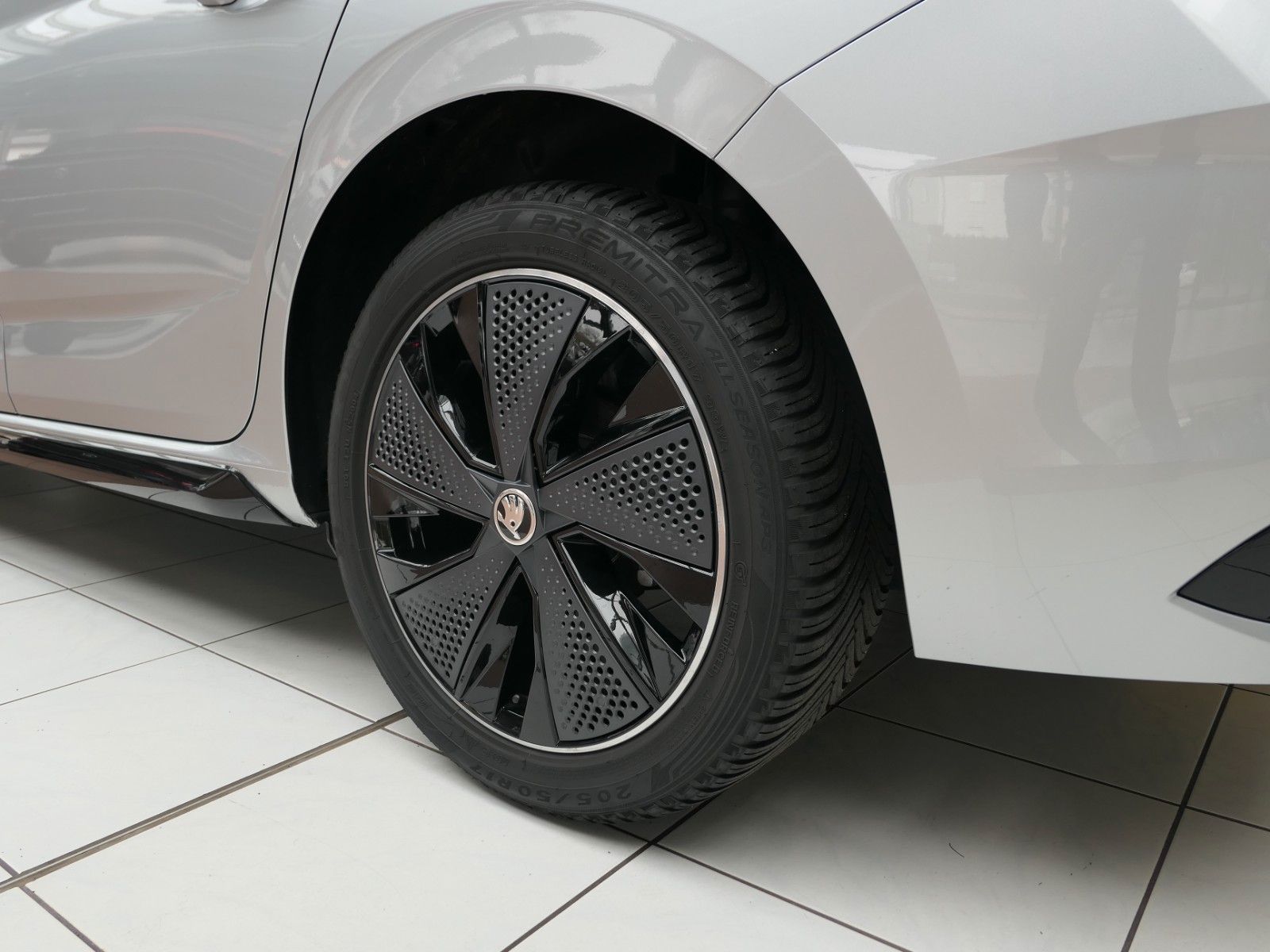 Fahrzeugabbildung SKODA Monte Carlo*ACC*LM*Android*Panoramadach*HU neu