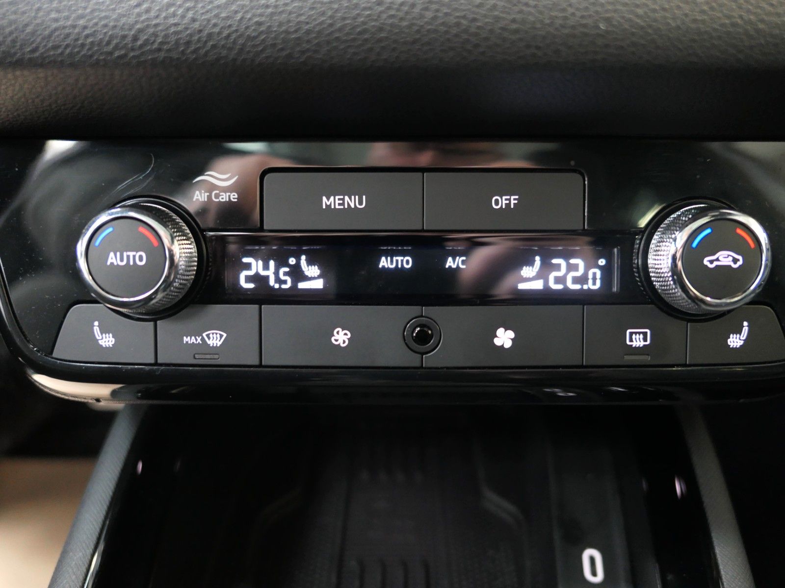 Fahrzeugabbildung SKODA Monte Carlo*ACC*LM*Android*Panoramadach*HU neu