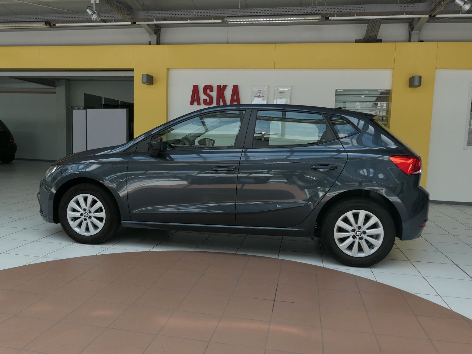 Fahrzeugabbildung SEAT Ibiza Style