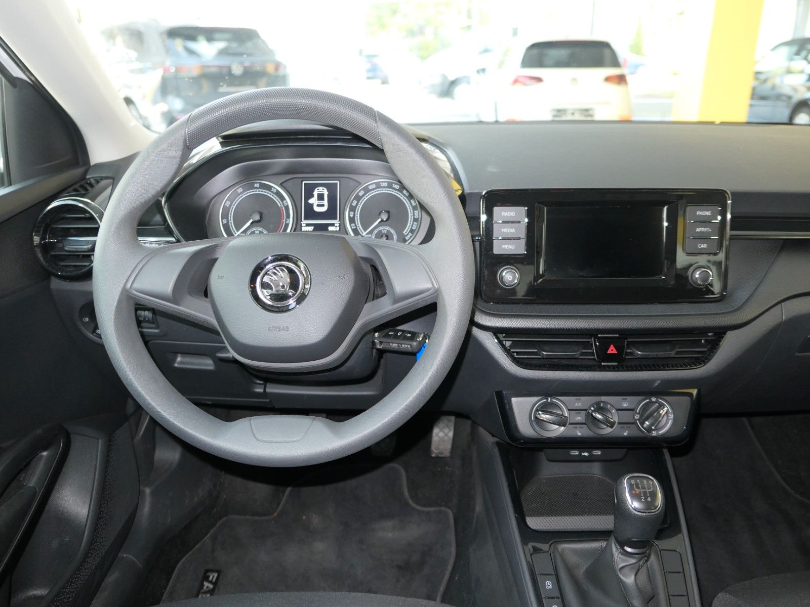 Fahrzeugabbildung SKODA Fabia Active 4 Türen * LED * PDC * TOP Zustand