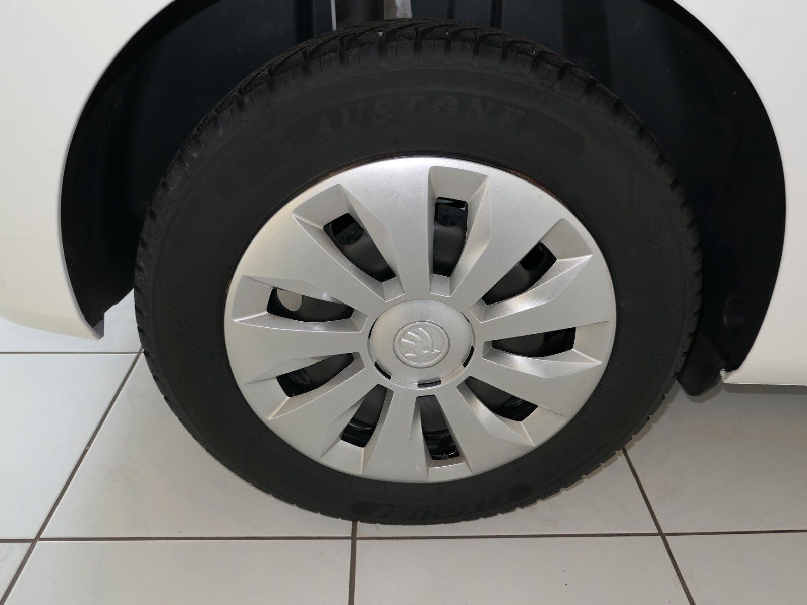 Fahrzeugabbildung SKODA Fabia Active 4 Türen * LED * PDC * TOP Zustand