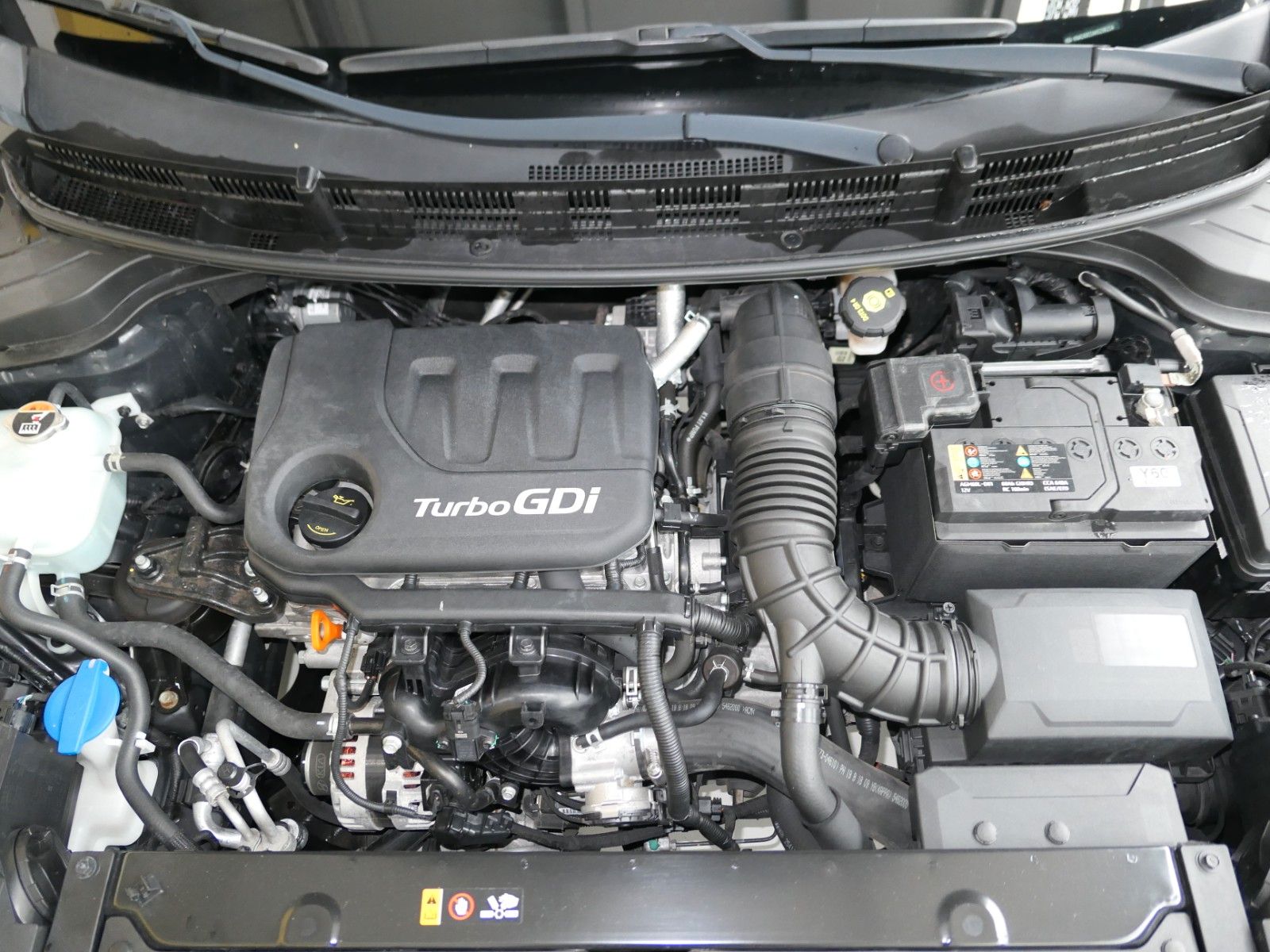 Fahrzeugabbildung Kia Stonic 1.0 T-GDI - AndroidAauto - Carplay